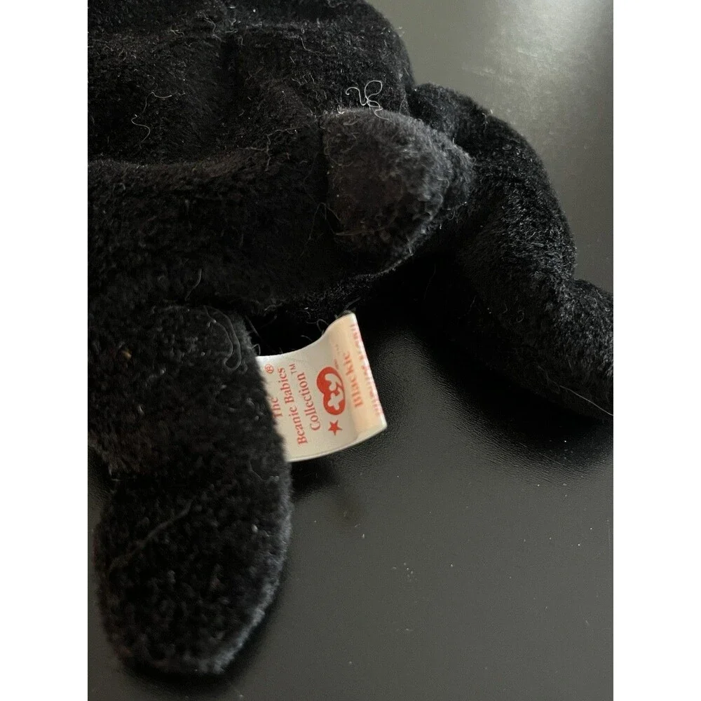 Ty Beanie Baby Blackie The Bear Plush Toy
